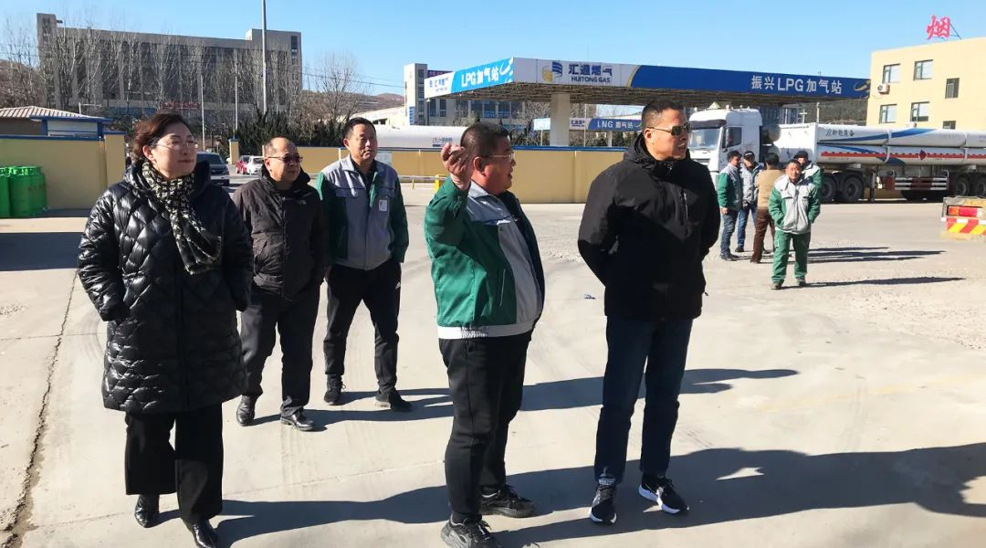 新年走訪送慰問，團(tuán)結(jié)一心向未來